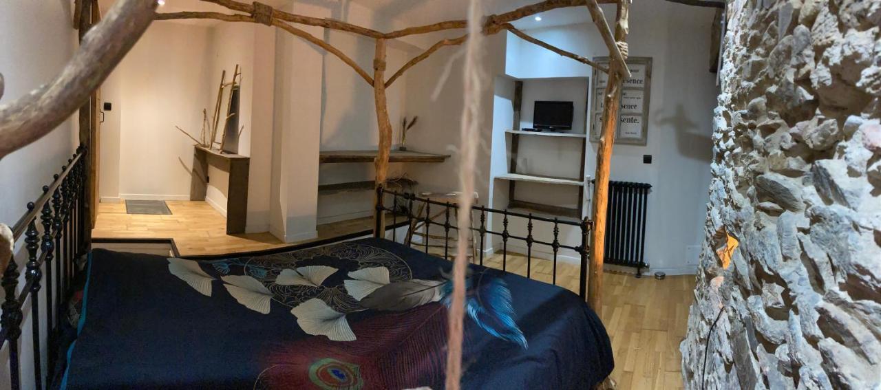 Domaine Du Moulin Bed & Breakfast Mouzieys-Teulet Bagian luar foto