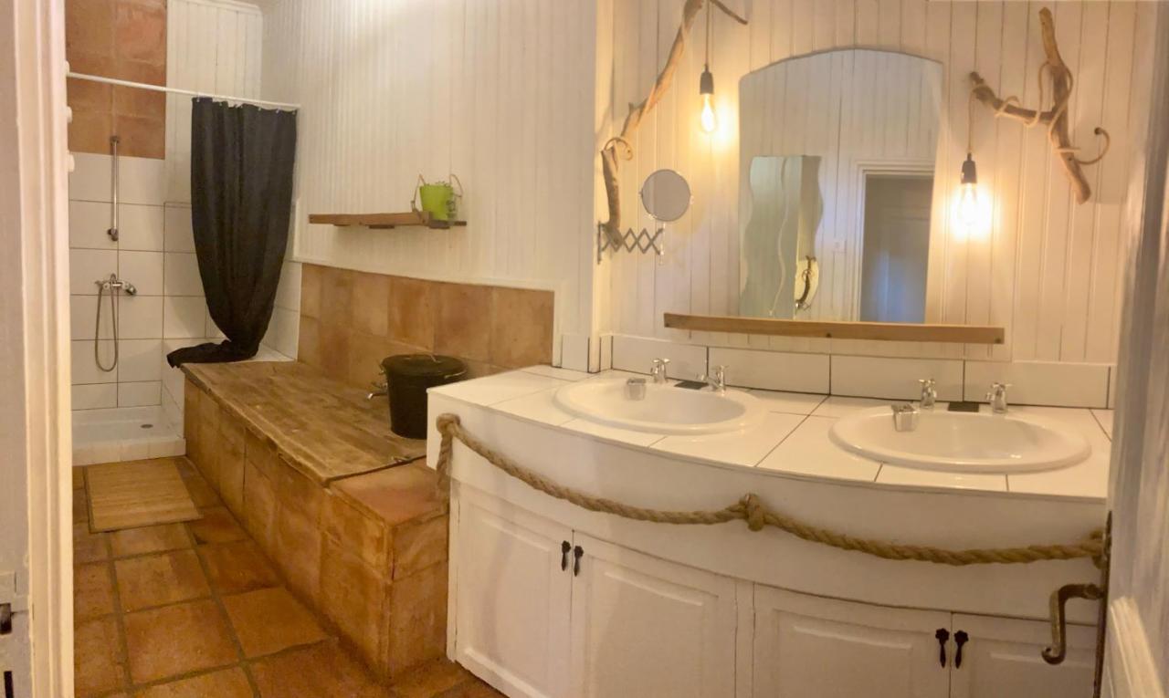 Domaine Du Moulin Bed & Breakfast Mouzieys-Teulet Bagian luar foto