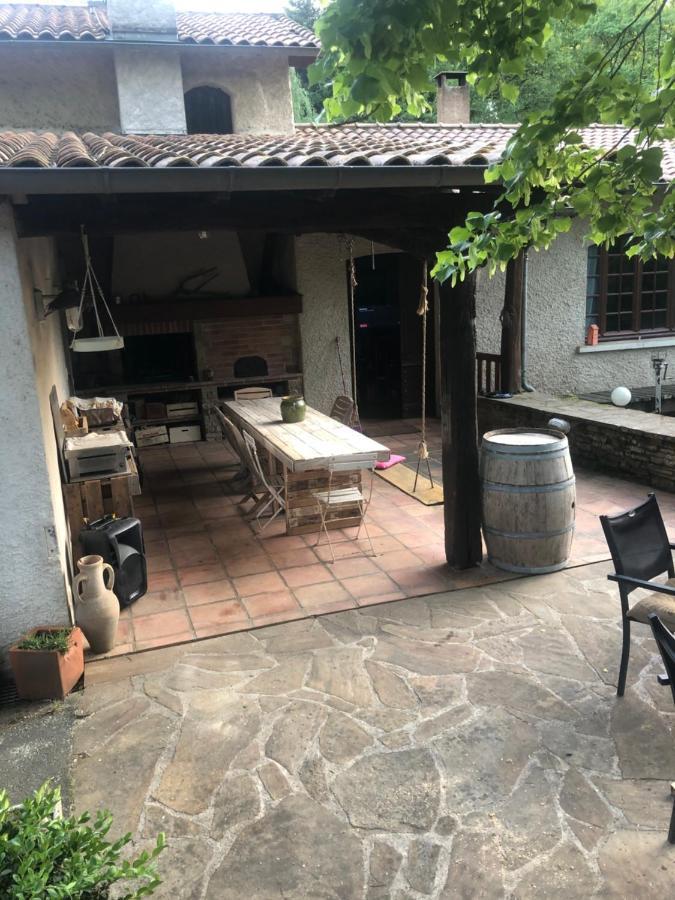 Domaine Du Moulin Bed & Breakfast Mouzieys-Teulet Bagian luar foto